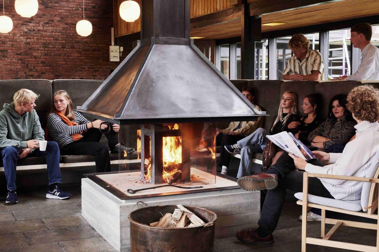 Hojhuset Kulturhotel هيرنينغ المظهر الخارجي الصورة